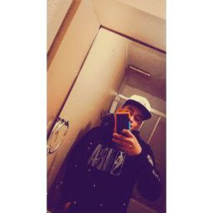 Meet your Posher, Efraín